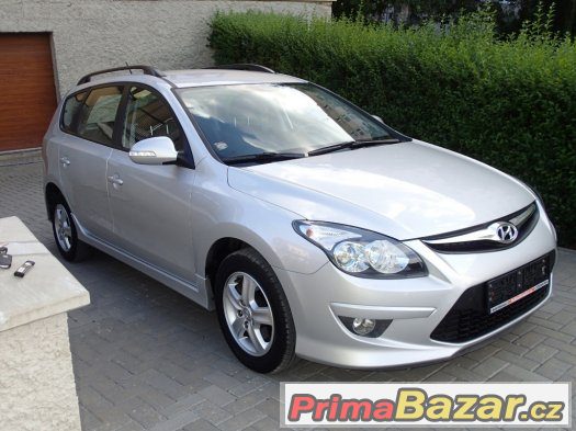 Hyundai i30 CW 1.4i CVVT Koup.ČR,Servisní kniha,ZÁRUKA 06/17