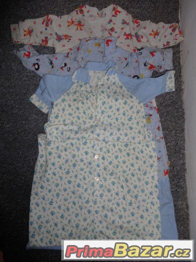 Set body + spací pytle cca 1 rok Set body + spací pytle cca 1 rok