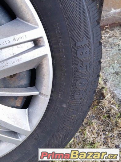 Plechové disky 4x100 R14 s pneu Plechové disky 4x100 R14 s pneu