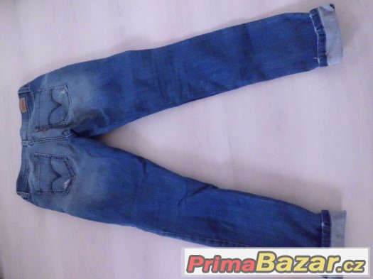 Kalhoty džíny značka Levis dámské