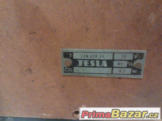 Staré drátové rádio Tesla Staré drátové rádio Tesla