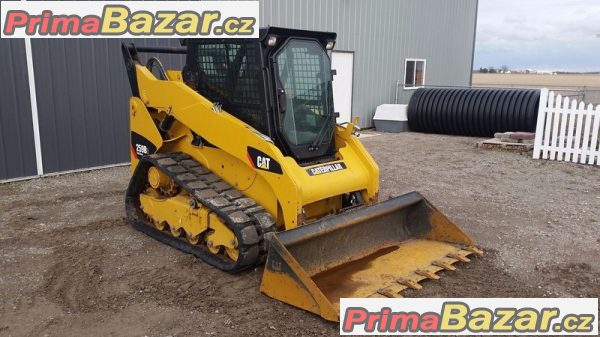 Pásový nakladac Caterpillar 259RB3