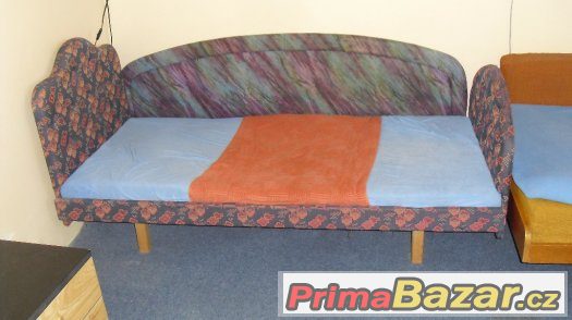 Pěkná dětská postel 80 x 170 cm, včetně madrace za 450,- Kč