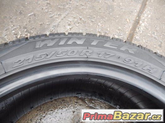 2x zánovní zimní Pirelli Winter 210 Snowsport 215/50/17 91H – fotografie 4