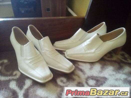 Nové bílé botky za 200 Kč