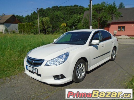 Prodám Subaru Legacy 2.0 benzín, automat, r. 2011,