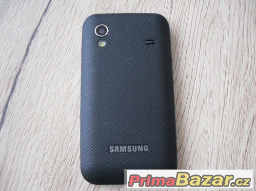 Samsung Galaxy Ace,Android,5MPx foto,slot microSD,top stav