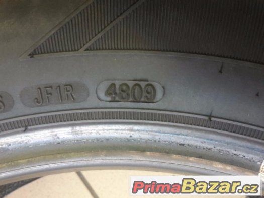 215/65 R17 98T (Goodyear Assurance)