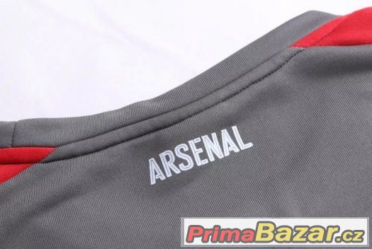 Arsenal souprava 16/17  2