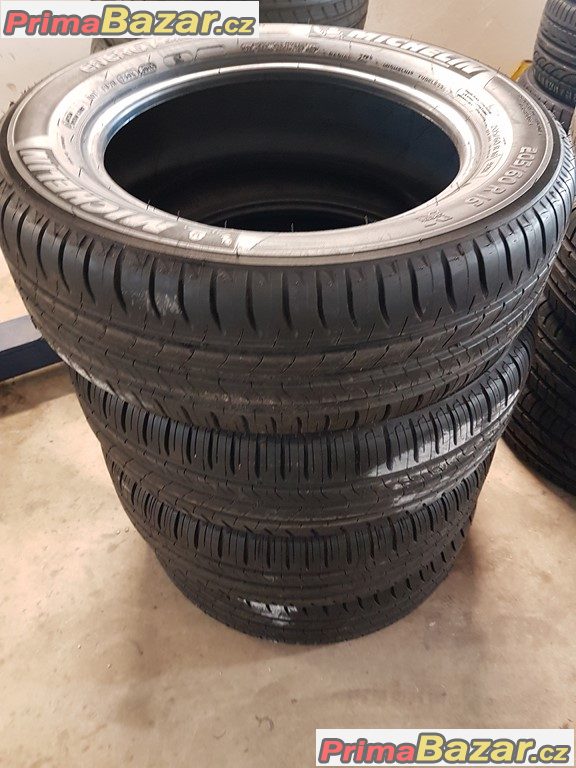 4xpneu nove Michelin Energy Saver dot3015 205/60 r16 92H