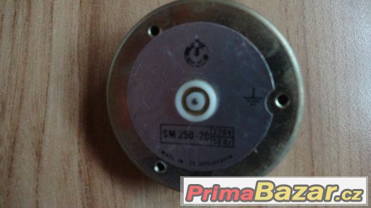 Elmotorky SM 250-20 220V 50hz 250/1min ot Elmotorky SM 250-20 220V 50hz 250/1min ot