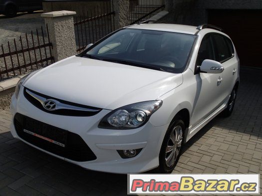 Hyundai i30 CW 1.4i CVVT Koup.ČR,Servisní kniha,PO SERVISE