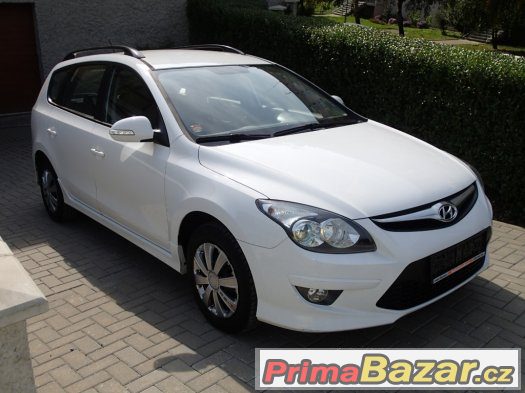 Hyundai i30 CW 1.4i CVVT Koup.ČR,Servisní kniha,PO SERVISE