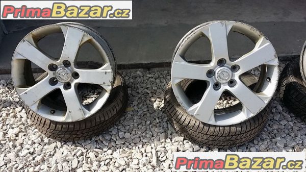 Mazda 5x114.3 6.5jx17 et52.5 r17