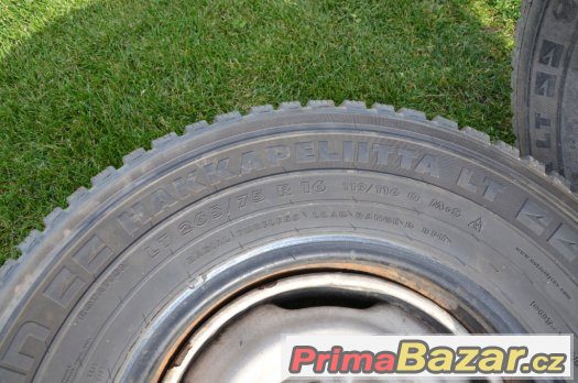 Zimní pneu NOKIAN LT 265/75 R16