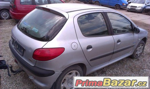 Peugeot 206 1.4 55kW 1.1 44kw