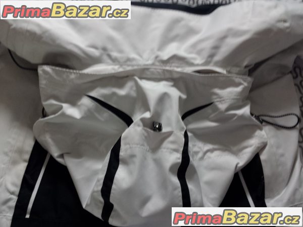 Alpine zimní bunda L super stav Alpine zimní bunda L super stav