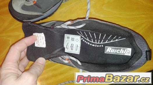 Prodáme boty RAICHLE , délka stélky 26 cm Prodáme boty RAICHLE , délka stélky 26 cm