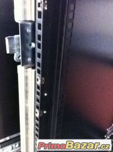 P O Z O R SLEVA RACK - 19 CASE P O Z O R SLEVA RACK - 19 CASE