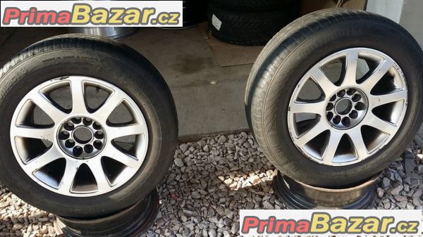 vzhled A8 s dvoji rozteči 5x112 a 5x100 7jx15 et35