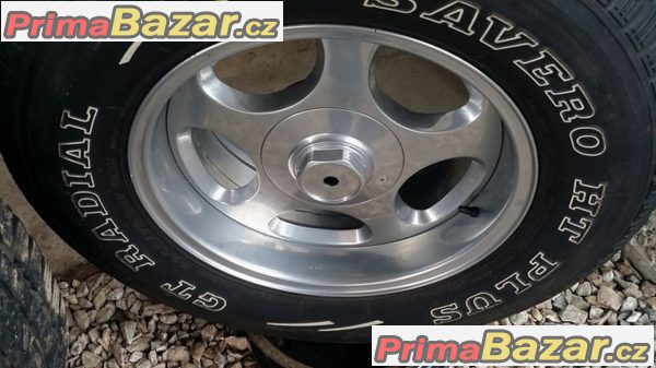 Excentric USA offroad 6x139.7   et 0  pneu GT Savero HT Plus 265/70 r17 113T