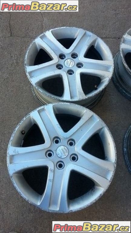 Suzuki 5x114.3 6.5jx17 et45  r17