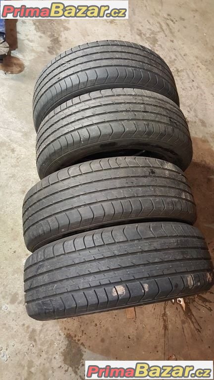 4x pneu Dunlop SP Sport 2050M 205/60 r16 92H