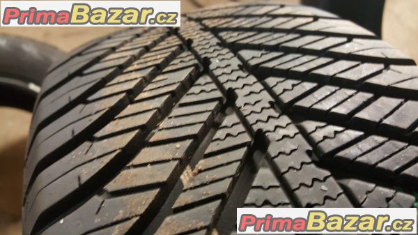 1x nové, nepoužité pneu Goodyear Vector 4Seasons 205/55 r15 94V