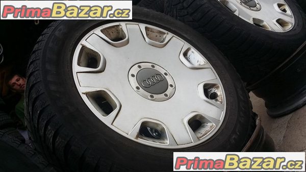 Audi 5x112 7.5jx17 et40 c.d.4E0601025P pneu Dunlop 235/55 r17 99H