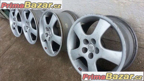 O.Z Racing 5x112  8jx18 et40