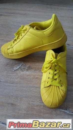 Žluté boty vel. 39
