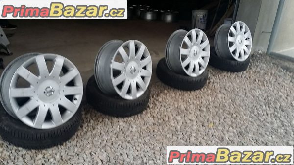 Nissan 5x114.3 7jx17 et45 r17