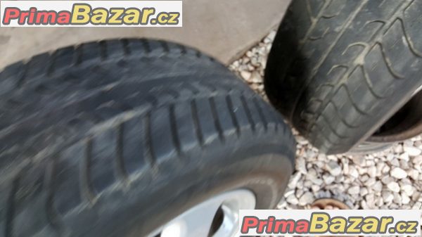 GM 4x100 6jx15 et49 pneu Toyo 195/65 r1