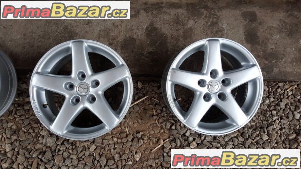 Mazda 5x114.3 7jx15 et42                            r15