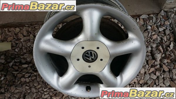 O.Z VW 4x100 7jx15H2 et37  r15