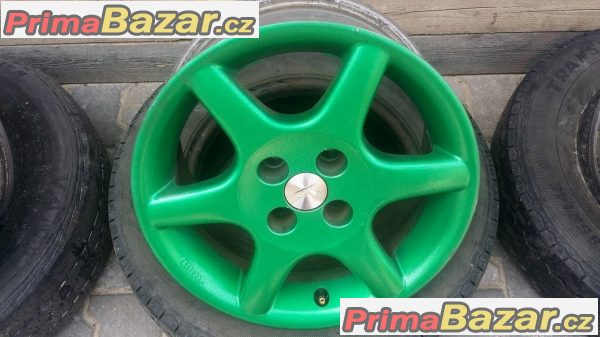 O.Z Daihatsu 4x100 7jx15 et37 r15