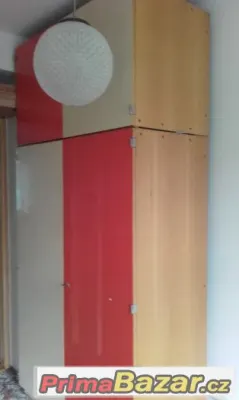 Šatní skříň na kabáty, obleky a šaty s nástavcem - LEVNĚ