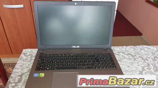 Herni notebook ASUS