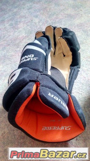Hokejove rukavice Bauer Supreme ONE. 4