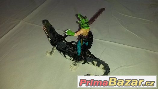 Aligátor s pirátem Aligátor s pirátem
