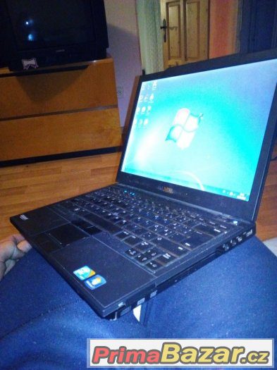 Dell Latitude E4300