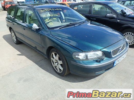 Prodám náhradní díly z vozu Volvo V70 II