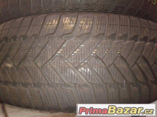 245/45 R18 zimní Dunlop