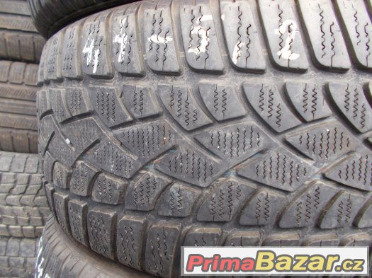 245/40 R18 zimní Dunlop