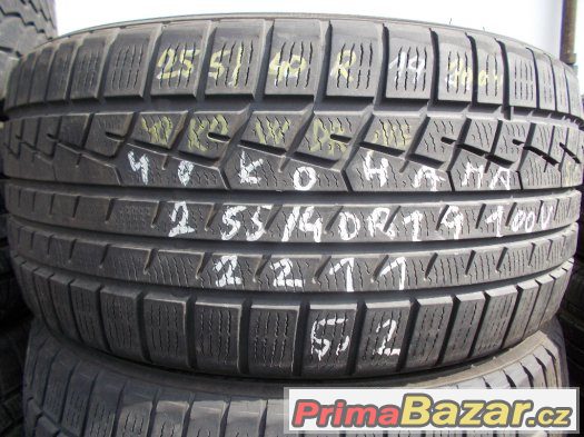 255/40 R19 zimní Yokohama