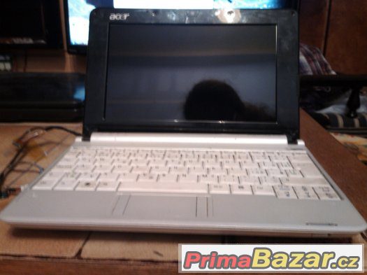 Acer Aspire One ZG5 LCD
