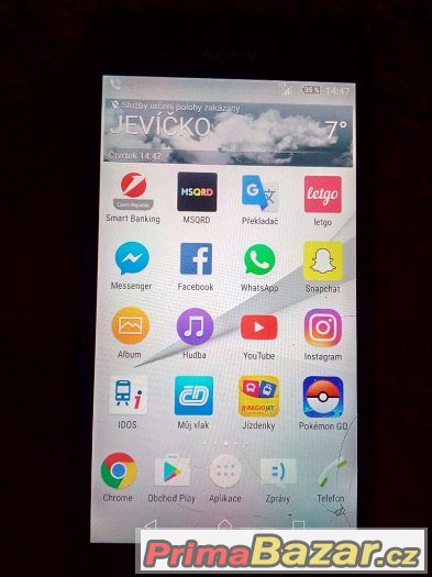 Sony Xperia Z3 black v zaruce a s bohatym prislusenstvim Sony Xperia Z3 black v zaruce a s bohatym prislusenstvim