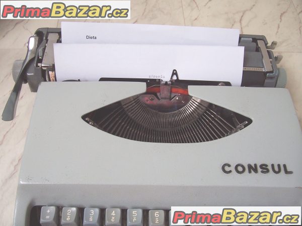 psací stroj