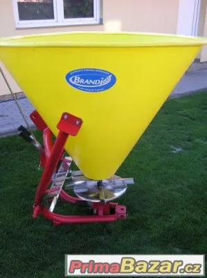 Rozmetadlo BRANDI 500L