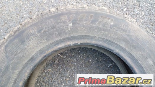 Prodám 2 pneu 195/65 R14 BARUM BRAVURA